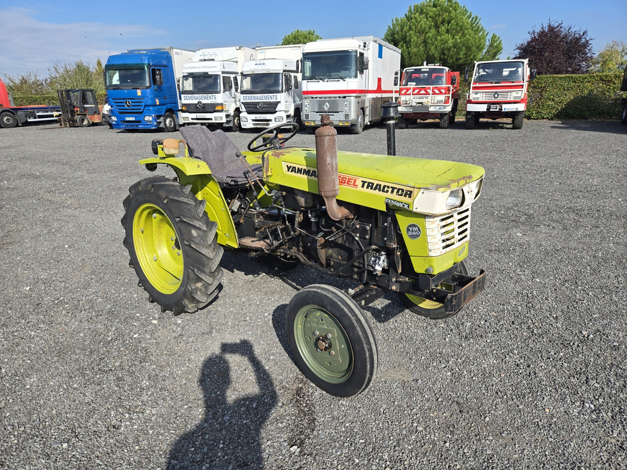Yanmar YM240 - Väiketraktor: pilt 2 Yanmar YM240 - Väiketraktor: pilt 2