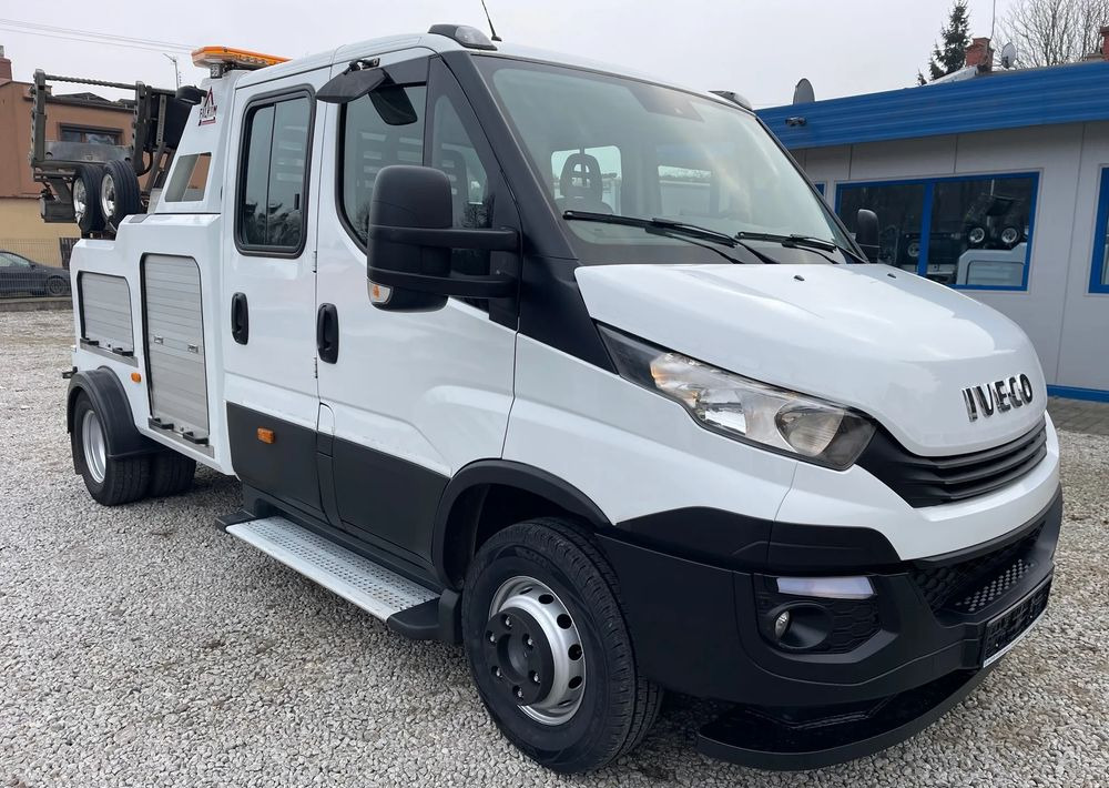 Iveco Daily 70C18 Hi-Matic Pomoc drogowa Holownik 2018r - Puksiirauto: pilt 3 Iveco Daily 70C18 Hi-Matic Pomoc drogowa Holownik 2018r - Puksiirauto: pilt 3