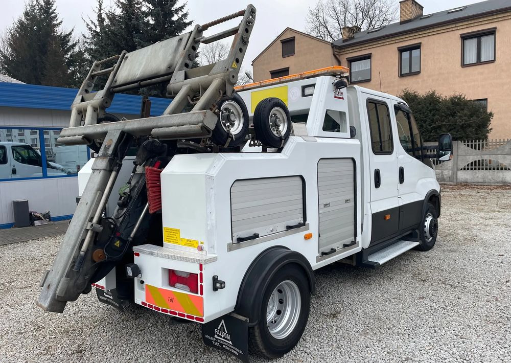 Iveco Daily 70C18 Hi-Matic Pomoc drogowa Holownik 2018r - Puksiirauto: pilt 5 Iveco Daily 70C18 Hi-Matic Pomoc drogowa Holownik 2018r - Puksiirauto: pilt 5