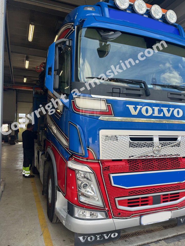 VOLVO FH 540 - Madelveok/ Platvormveok, Kraanaga veoauto: pilt 1 VOLVO FH 540 - Madelveok/ Platvormveok, Kraanaga veoauto: pilt 1