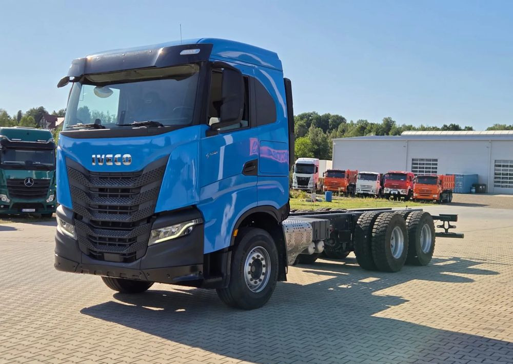 Iveco S-WAY - Kabiinišassiiga veoauto: pilt 1 Iveco S-WAY - Kabiinišassiiga veoauto: pilt 1