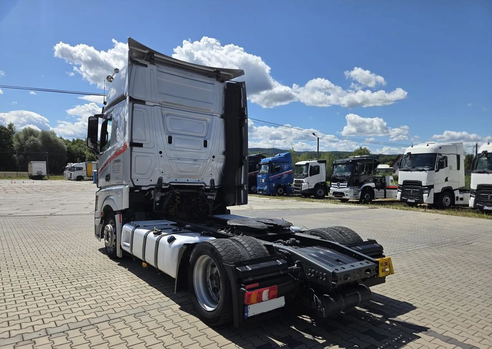 Mercedes-Benz ACTROS 1845 - Sadulveok: pilt 2 Mercedes-Benz ACTROS 1845 - Sadulveok: pilt 2
