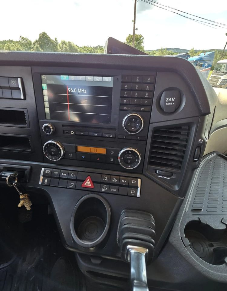 Mercedes-Benz ACTROS 1845 - Sadulveok: pilt 5 Mercedes-Benz ACTROS 1845 - Sadulveok: pilt 5