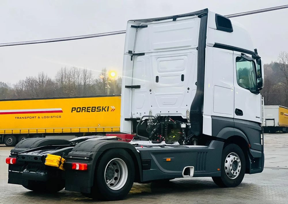 Mercedes-Benz ACTROS 1845 - Sadulveok: pilt 5 Mercedes-Benz ACTROS 1845 - Sadulveok: pilt 5