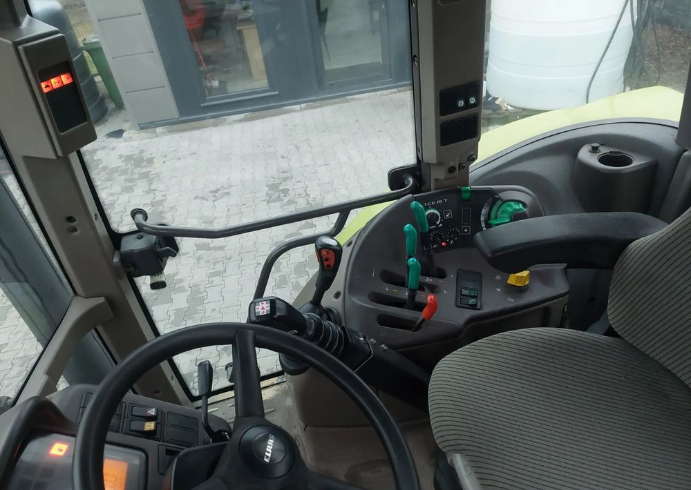 Claas 556 - Traktor: pilt 5 Claas 556 - Traktor: pilt 5