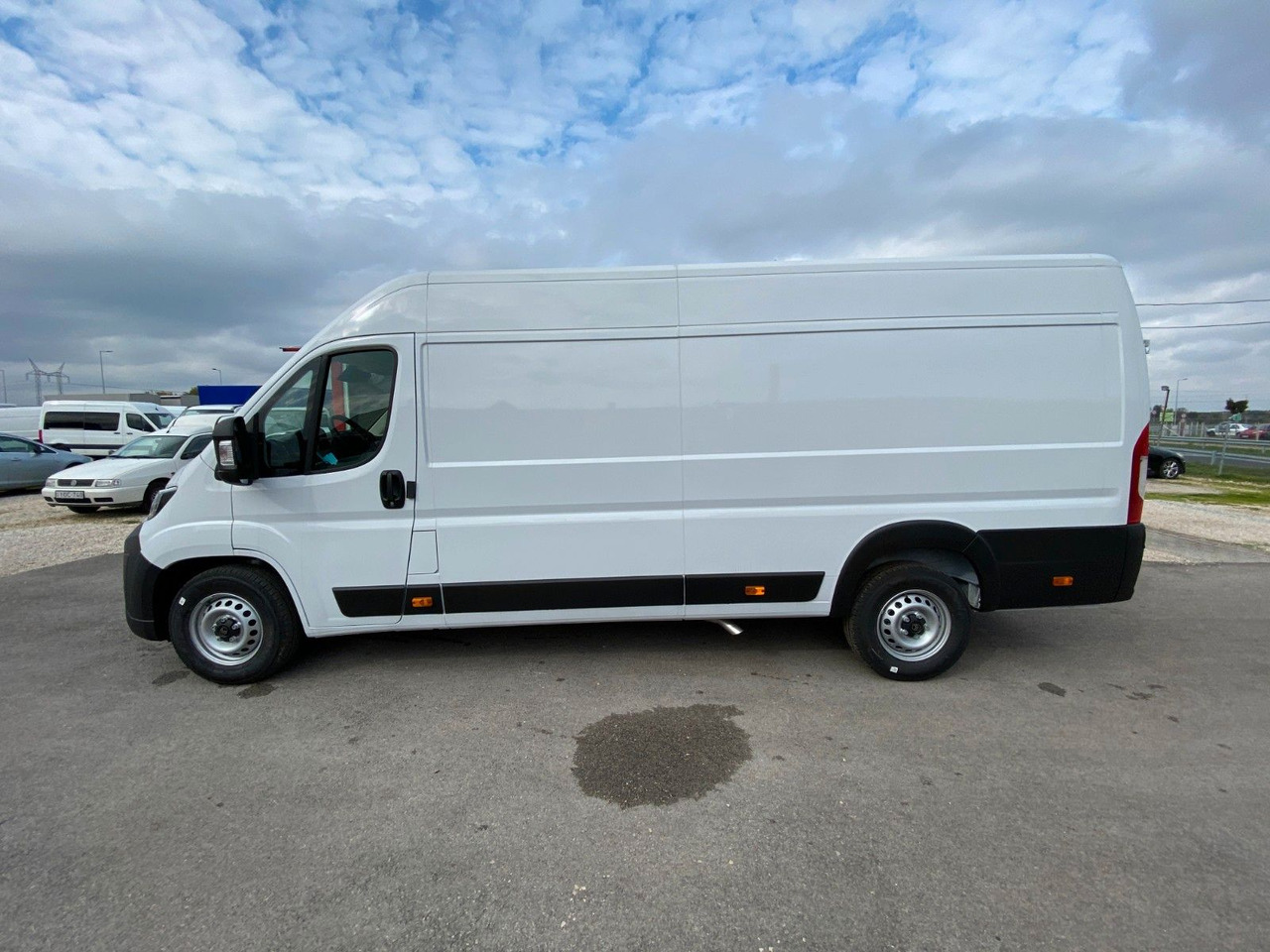 Citroën Jumper Kasten Hochraum 35 L4H2 Heavy BlueHDi 180 - Kaubik: pilt 3 Citroën Jumper Kasten Hochraum 35 L4H2 Heavy BlueHDi 180 - Kaubik: pilt 3