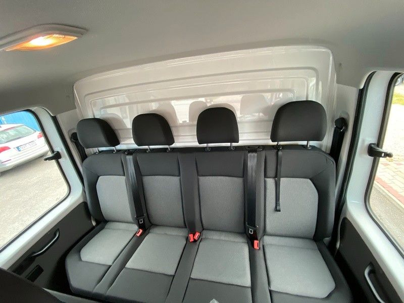 Volkswagen Crafter L4 DOKA Kipper 140Ps SOFORT - Tarbesõiduk kallur, Meeskonnaauto: pilt 3 Volkswagen Crafter L4 DOKA Kipper 140Ps SOFORT - Tarbesõiduk kallur, Meeskonnaauto: pilt 3