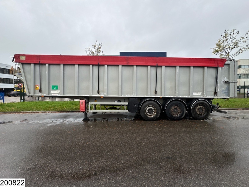 Benalu kipper 47 m3 - Kallur-poolhaagis: pilt 2 Benalu kipper 47 m3 - Kallur-poolhaagis: pilt 2