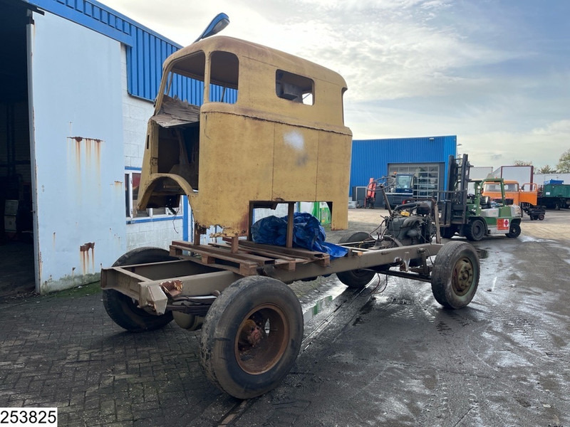 DAF A1600 Truck incomplete - Kabiinišassiiga veoauto: pilt 4 DAF A1600 Truck incomplete - Kabiinišassiiga veoauto: pilt 4