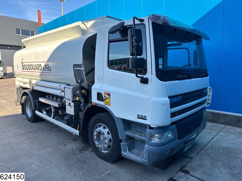 DAF CF 360 Euro 3, Fuel, Handgeschakeld, 14733 Liter, 5 Comp - Tsisternauto: pilt 3 DAF CF 360 Euro 3, Fuel, Handgeschakeld, 14733 Liter, 5 Comp - Tsisternauto: pilt 3