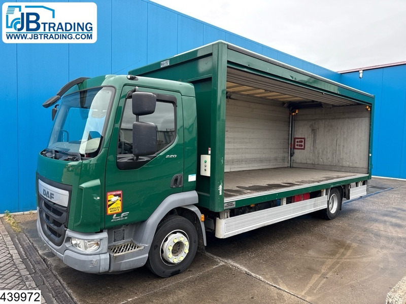 DAF LF 220 EURO 6, Manual, Palfinger - Kasti veoauto: pilt 1 DAF LF 220 EURO 6, Manual, Palfinger - Kasti veoauto: pilt 1