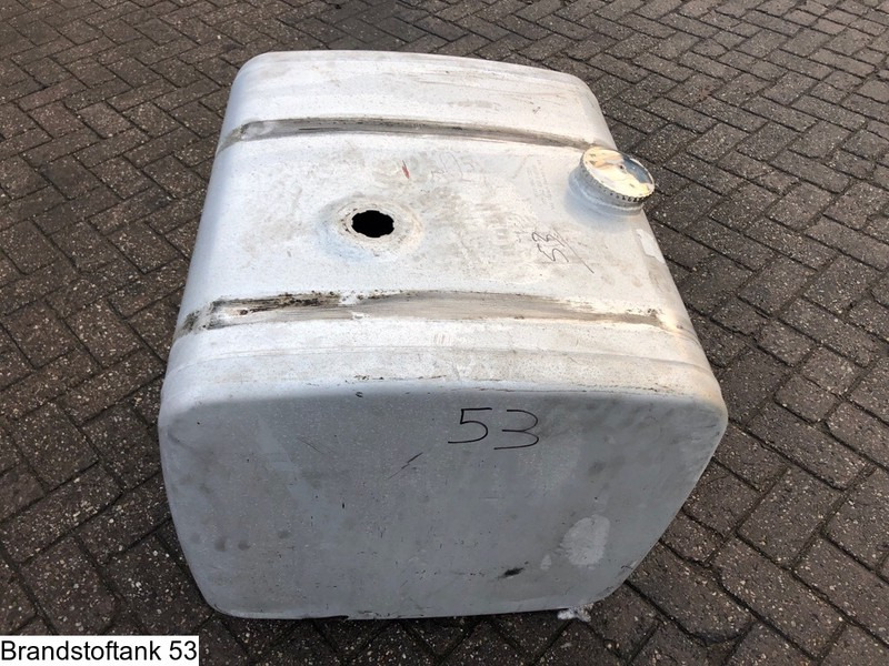 Iveco B 0.74 x D 0.65 x H 0.62 = 300 Liter - Kütusepaak: pilt 3 Iveco B 0.74 x D 0.65 x H 0.62 = 300 Liter - Kütusepaak: pilt 3