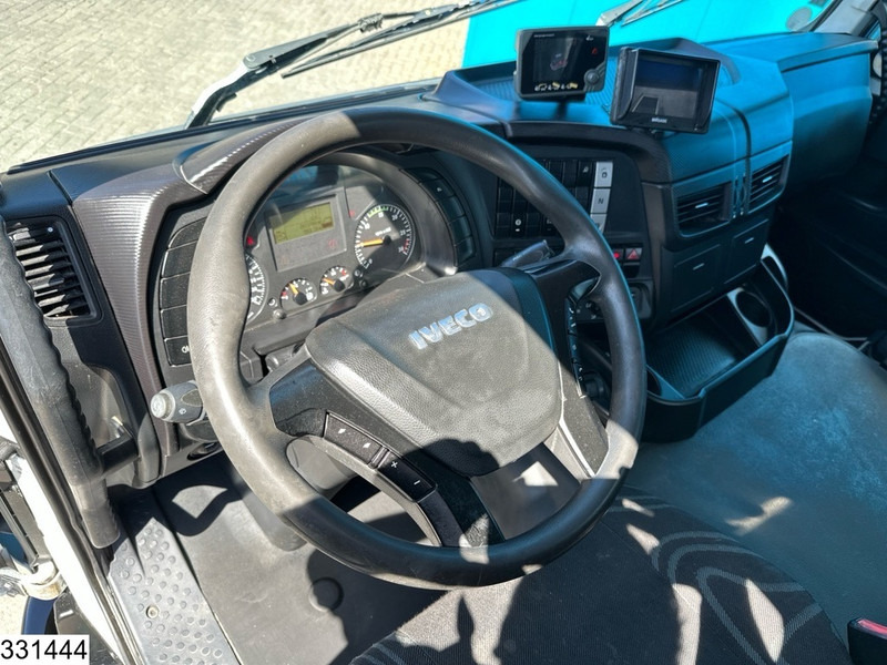 Iveco Trakker 360 6X4, EURO 6, Steel suspension, Palfinger - Madelveok/ Platvormveok, Kraanaga veoauto: pilt 5 Iveco Trakker 360 6X4, EURO 6, Steel suspension, Palfinger - Madelveok/ Platvormveok, Kraanaga veoauto: pilt 5