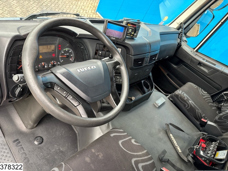 Iveco Trakker 360 6x4, EURO 6, Steelsuspension, Hub reduction - Madelveok/ Platvormveok: pilt 4 Iveco Trakker 360 6x4, EURO 6, Steelsuspension, Hub reduction - Madelveok/ Platvormveok: pilt 4