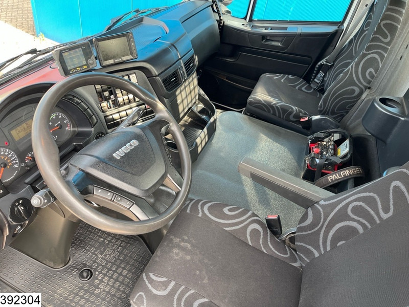 Iveco Trakker 360 8x4, EURO 6, Retarder, Palfinger liising Iveco Trakker 360 8x4, EURO 6, Retarder, Palfinger: pilt 13