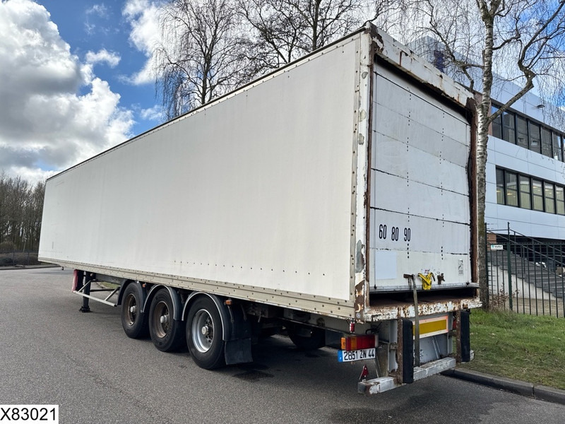 Lecitrailer gesloten bak - Furgoonpoolhaagis: pilt 3 Lecitrailer gesloten bak - Furgoonpoolhaagis: pilt 3