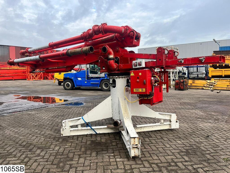 HMT 15M Cicmat, Concrete Pump Arm - Lisaseade: pilt 5 HMT 15M Cicmat, Concrete Pump Arm - Lisaseade: pilt 5
