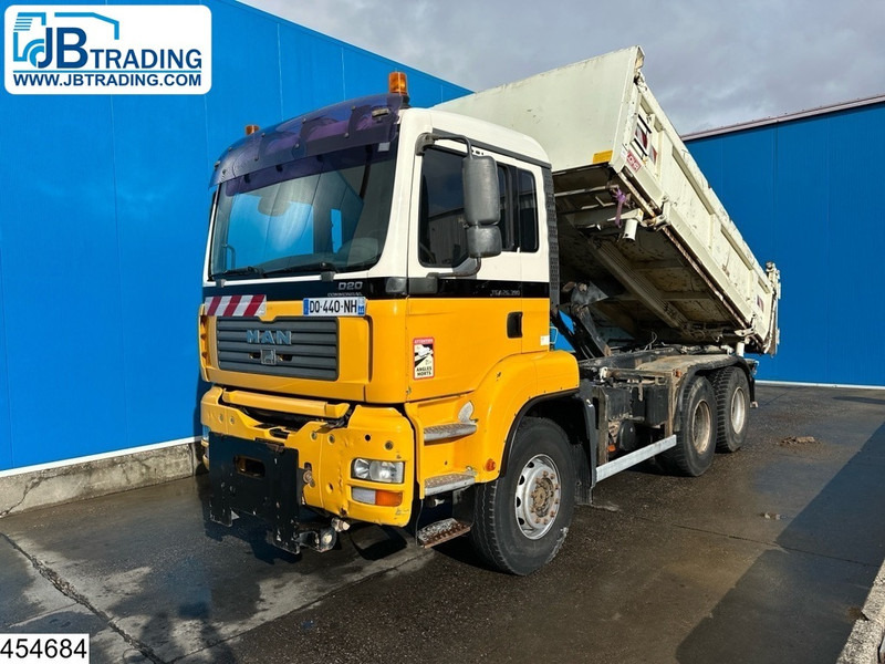 MAN TGA 26 390 6x4, Manual, Steel suspension - Kallurauto: pilt 1 MAN TGA 26 390 6x4, Manual, Steel suspension - Kallurauto: pilt 1