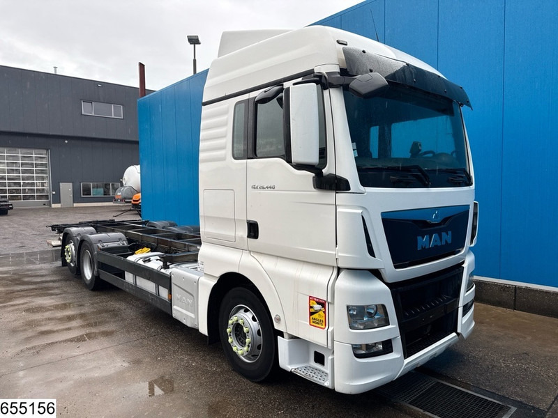 MAN TGX 26 440 6X2, EURO 6, Dhollandia, BDF - Konteinerveduk/ Tõstukiga veoauto: pilt 3 MAN TGX 26 440 6X2, EURO 6, Dhollandia, BDF - Konteinerveduk/ Tõstukiga veoauto: pilt 3