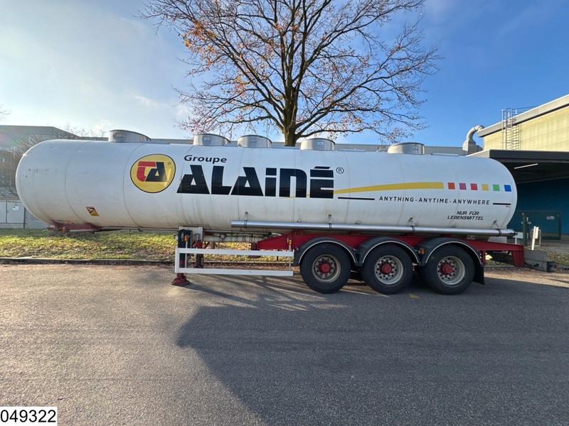 Magyar Food 30000 Liter, 5 Comp - Tsistern poolhaagis: pilt 2 Magyar Food 30000 Liter, 5 Comp - Tsistern poolhaagis: pilt 2