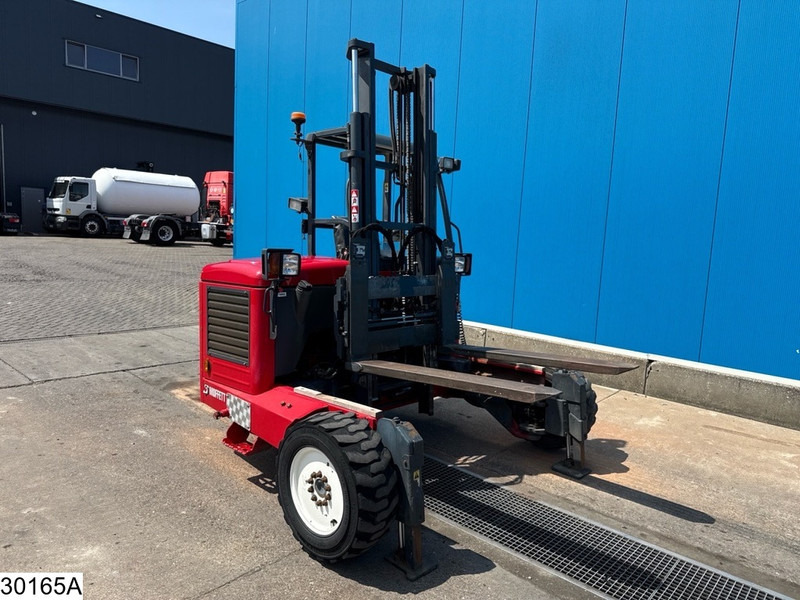 Moffett M5 20.4 1889 Hr, 26.1 kW - Diiseltõstuk: pilt 5 Moffett M5 20.4 1889 Hr, 26.1 kW - Diiseltõstuk: pilt 5