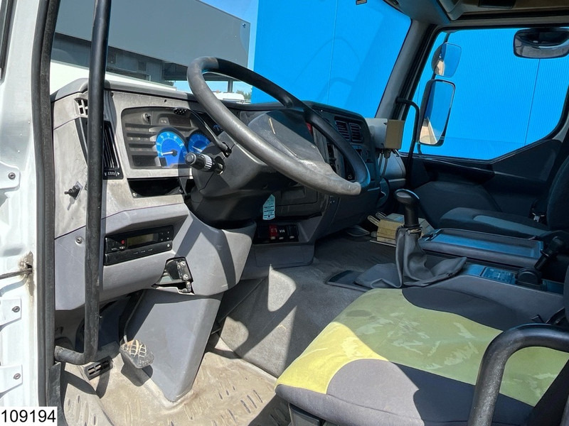 Renault Premium 270 16350 Liter, LPG GPL, Gastank, Manual - Tsisternauto: pilt 5 Renault Premium 270 16350 Liter, LPG GPL, Gastank, Manual - Tsisternauto: pilt 5