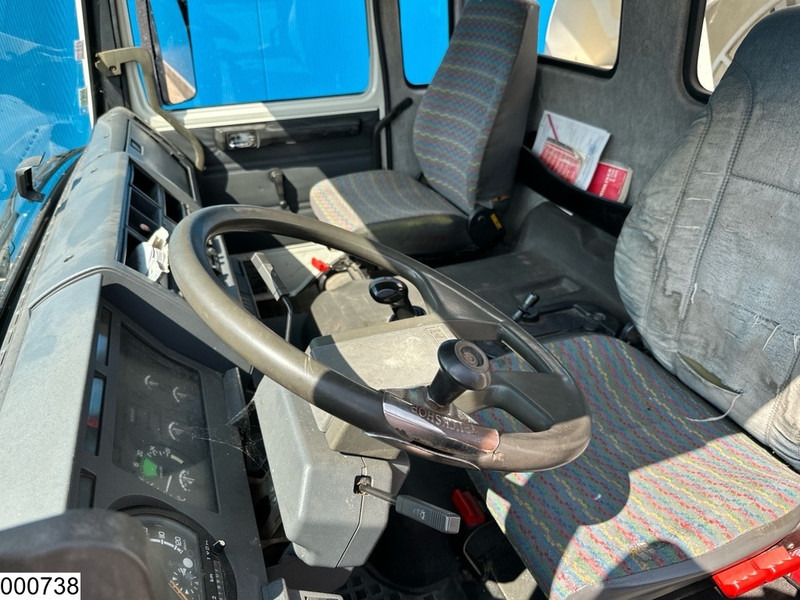 Renault S 150 Manual, Steel suspension, PTO, 4645 liter - Tsisternauto: pilt 5 Renault S 150 Manual, Steel suspension, PTO, 4645 liter - Tsisternauto: pilt 5