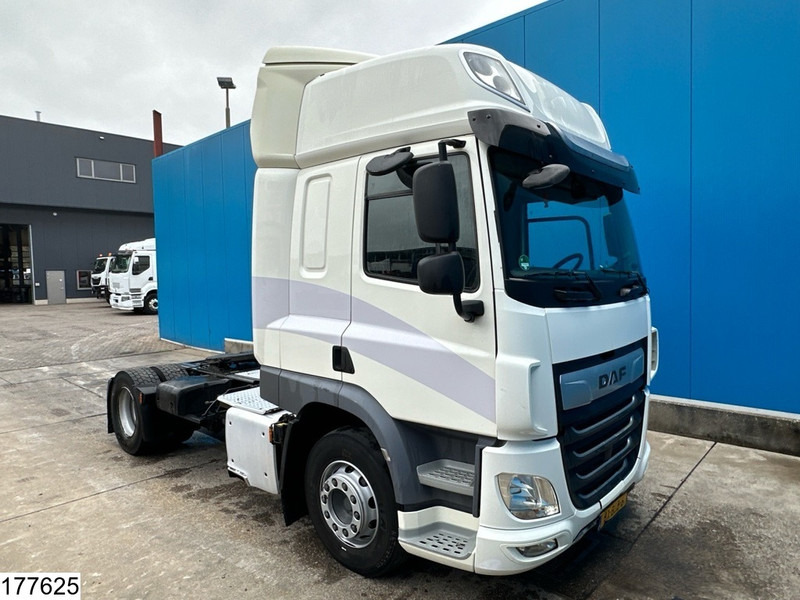 DAF CF 410 EURO 6 - Sadulveok: pilt 2 DAF CF 410 EURO 6 - Sadulveok: pilt 2