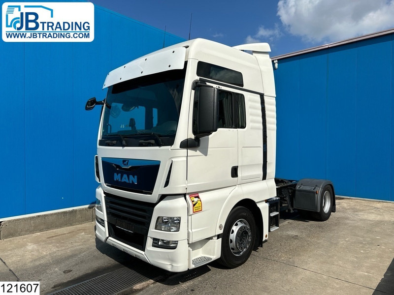 MAN TGX 18 460 EURO 6 - Sadulveok: pilt 1 MAN TGX 18 460 EURO 6 - Sadulveok: pilt 1