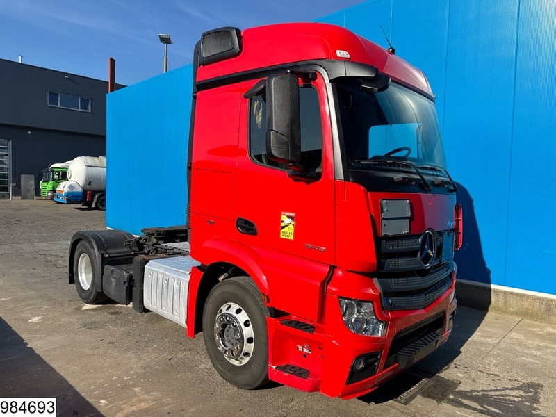 Mercedes-Benz Actros 1843 EURO 6, ADR, Retarder, PTO - Sadulveok: pilt 3 Mercedes-Benz Actros 1843 EURO 6, ADR, Retarder, PTO - Sadulveok: pilt 3