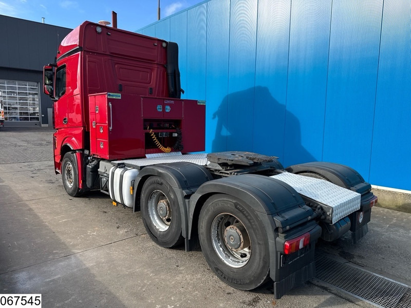 Mercedes-Benz Actros 3363 6X4, EURO 6, Retarder - Sadulveok: pilt 4 Mercedes-Benz Actros 3363 6X4, EURO 6, Retarder - Sadulveok: pilt 4