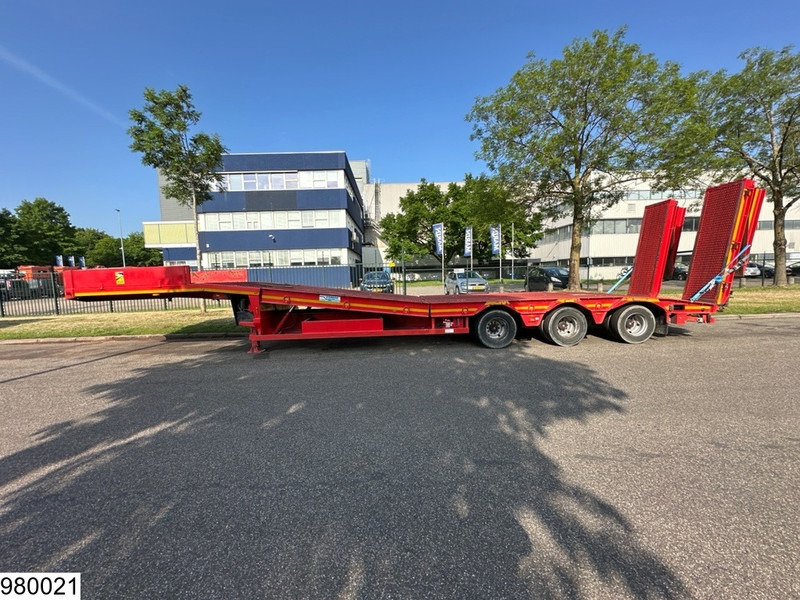 Verem Lowbed 45,000KG, Steering axle, Hydraulic, Winch - Madal platvormpoolhaagis: pilt 3 Verem Lowbed 45,000KG, Steering axle, Hydraulic, Winch - Madal platvormpoolhaagis: pilt 3