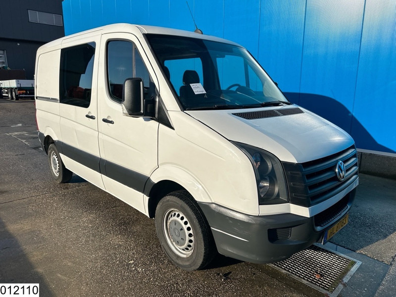 Volkswagen 2.0 TDI Crafter Double Cabin - Kaubik, Meeskonnaauto: pilt 3 Volkswagen 2.0 TDI Crafter Double Cabin - Kaubik, Meeskonnaauto: pilt 3