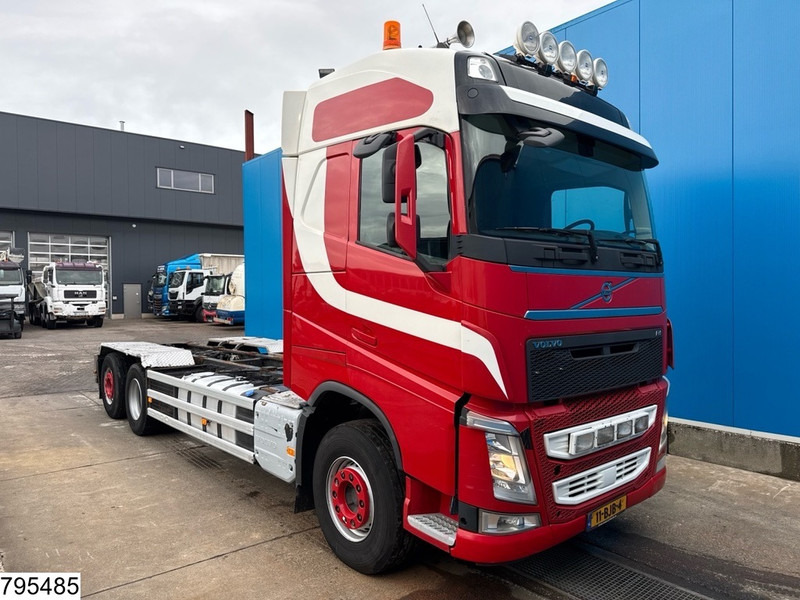 Volvo FH 550 6x2, EURO 6 - Kabiinišassiiga veoauto: pilt 3 Volvo FH 550 6x2, EURO 6 - Kabiinišassiiga veoauto: pilt 3