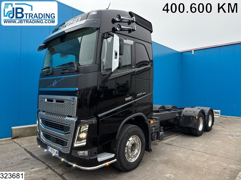 Volvo FH16 750 6X4, EURO 6D, Retarder, PTO - Kabiinišassiiga veoauto: pilt 1 Volvo FH16 750 6X4, EURO 6D, Retarder, PTO - Kabiinišassiiga veoauto: pilt 1