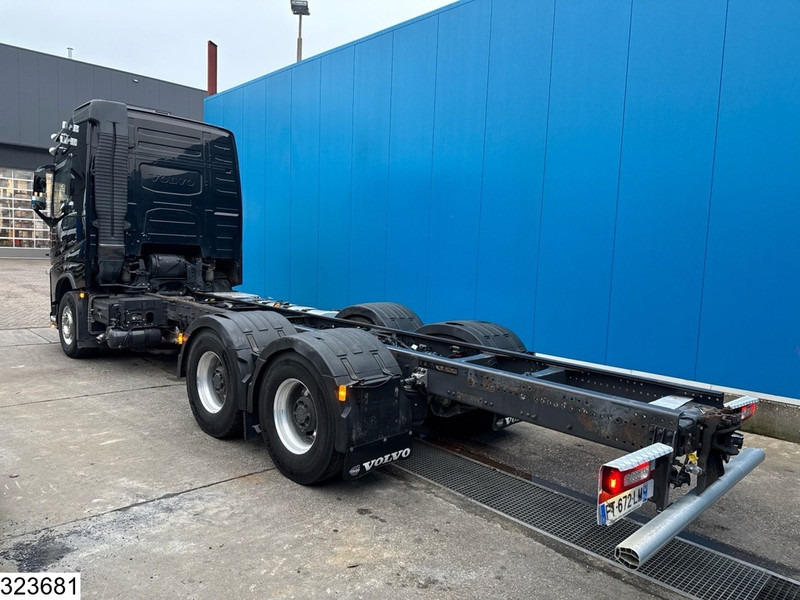 Volvo FH16 750 6X4, EURO 6D, Retarder, PTO - Kabiinišassiiga veoauto: pilt 4 Volvo FH16 750 6X4, EURO 6D, Retarder, PTO - Kabiinišassiiga veoauto: pilt 4