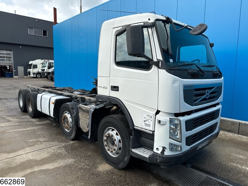 Volvo FM 410 8x4, EURO 5, PTO - Kabiinišassiiga veoauto: pilt 3 Volvo FM 410 8x4, EURO 5, PTO - Kabiinišassiiga veoauto: pilt 3