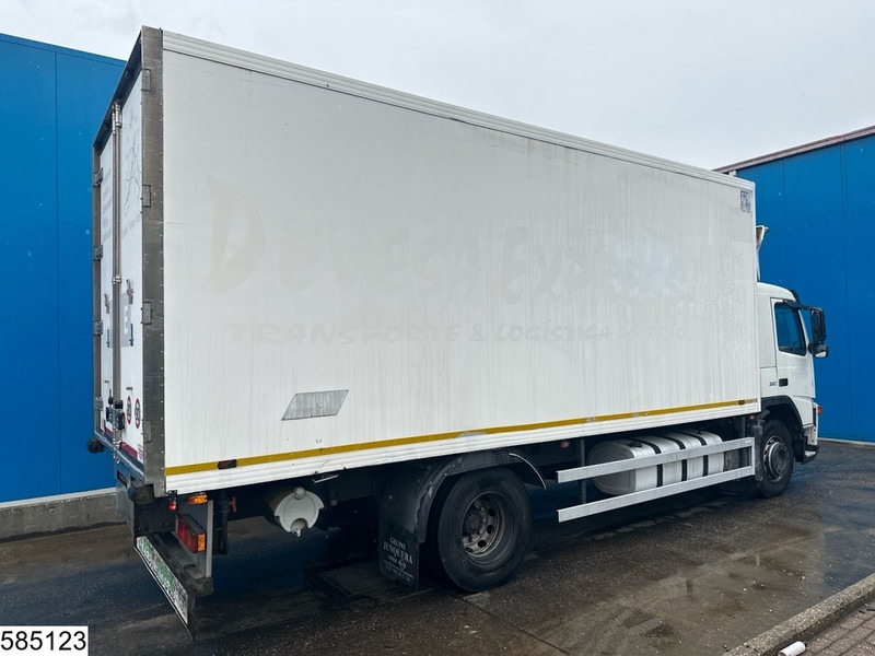 Volvo FM9 260 EURO 3, Thermoking - Külmutiga veoauto: pilt 2 Volvo FM9 260 EURO 3, Thermoking - Külmutiga veoauto: pilt 2