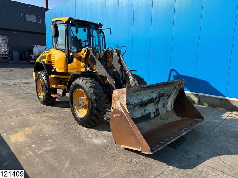 Volvo L45h 8670KG, 4750MM lifting height, 75KW - Rataslaadur: pilt 4 Volvo L45h 8670KG, 4750MM lifting height, 75KW - Rataslaadur: pilt 4