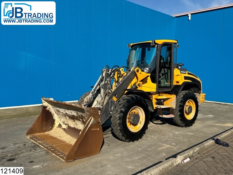 Volvo L45h 8670KG, 4750MM lifting height, 75KW - Rataslaadur: pilt 1 Volvo L45h 8670KG, 4750MM lifting height, 75KW - Rataslaadur: pilt 1