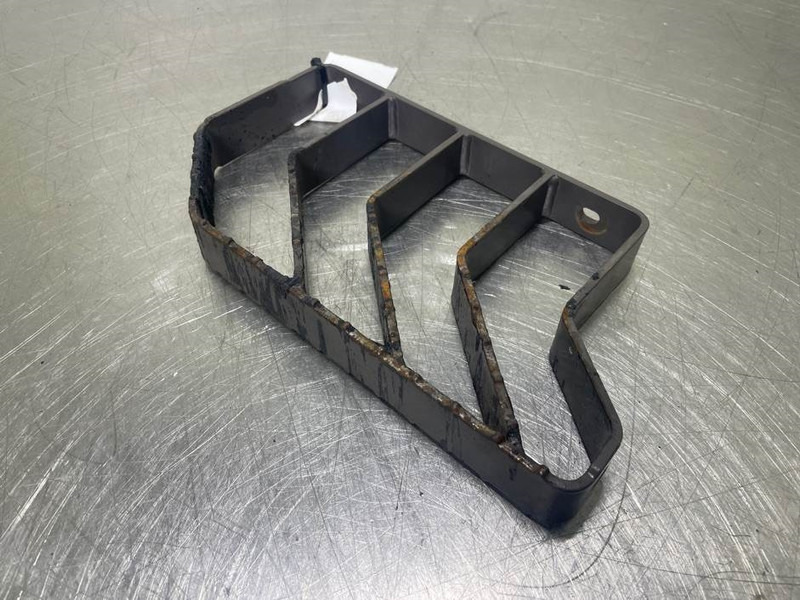 Ahlmann AS900-23119552-Stair panel/Trittstufen/Traptreden - Raam/ Konstruktsioon - Ehitusmasinad: pilt 1 Ahlmann AS900-23119552-Stair panel/Trittstufen/Traptreden - Raam/ Konstruktsioon - Ehitusmasinad: pilt 1