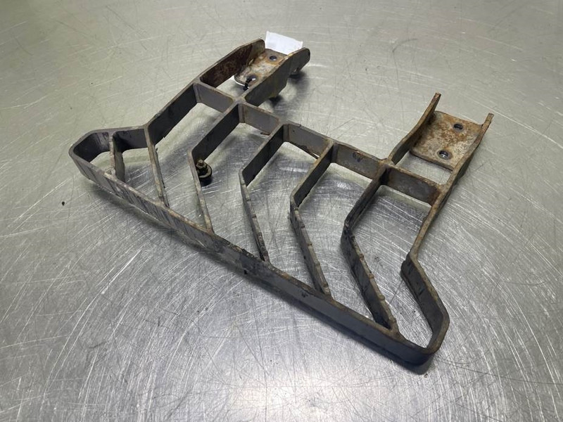 Ahlmann AS900-23120256-Stair panel/Trittstufen/Traptreden - Raam/ Konstruktsioon - Ehitusmasinad: pilt 1 Ahlmann AS900-23120256-Stair panel/Trittstufen/Traptreden - Raam/ Konstruktsioon - Ehitusmasinad: pilt 1