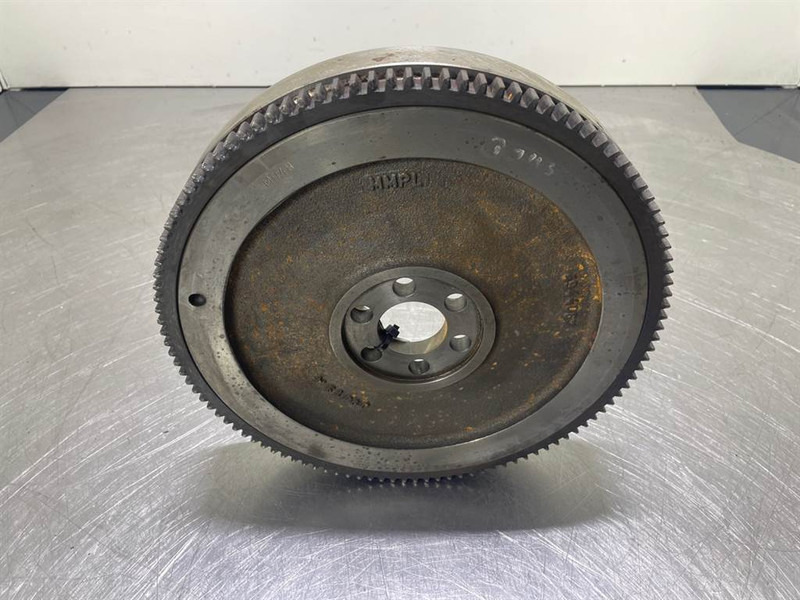 Ahlmann AS900-Cummins B3.3T-4944067/4944069-Flywheel - Mootor - Ehitusmasinad: pilt 2 Ahlmann AS900-Cummins B3.3T-4944067/4944069-Flywheel - Mootor - Ehitusmasinad: pilt 2