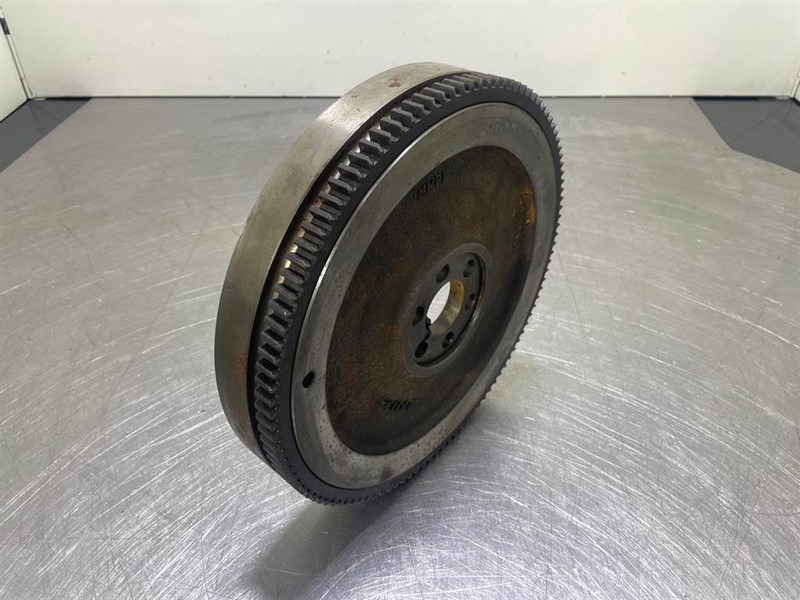 Ahlmann AS900-Cummins B3.3T-4944067/4944069-Flywheel - Mootor - Ehitusmasinad: pilt 3 Ahlmann AS900-Cummins B3.3T-4944067/4944069-Flywheel - Mootor - Ehitusmasinad: pilt 3