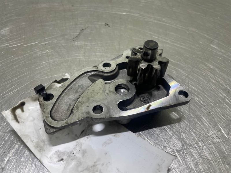 Ahlmann AS900-Cummins B3.3T-4982676-Oil pump/Ölpumpe - Mootor - Ehitusmasinad: pilt 4 Ahlmann AS900-Cummins B3.3T-4982676-Oil pump/Ölpumpe - Mootor - Ehitusmasinad: pilt 4
