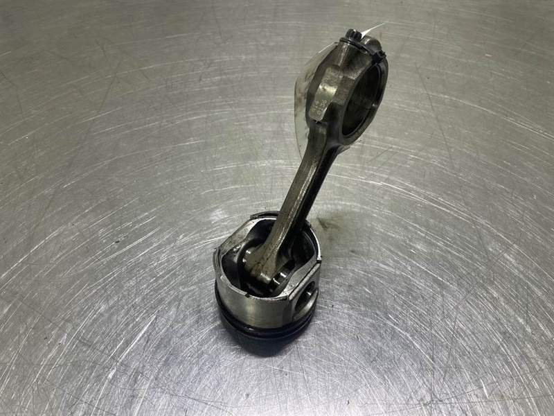 Ahlmann AS900-Cummins B3.3T-4992927-Piston/Kolben/Zuiger - Mootor - Ehitusmasinad: pilt 1 Ahlmann AS900-Cummins B3.3T-4992927-Piston/Kolben/Zuiger - Mootor - Ehitusmasinad: pilt 1