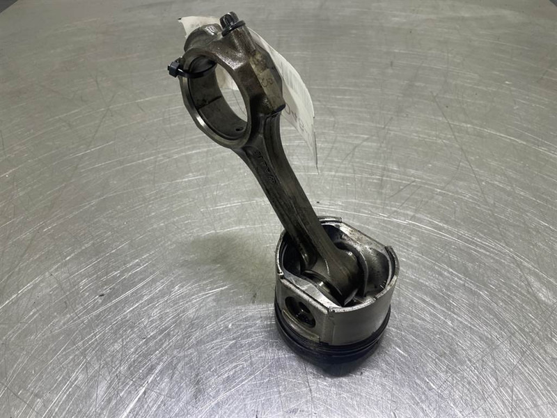 Ahlmann AS900-Cummins B3.3T-4992927-Piston/Kolben/Zuiger - Mootor - Ehitusmasinad: pilt 2 Ahlmann AS900-Cummins B3.3T-4992927-Piston/Kolben/Zuiger - Mootor - Ehitusmasinad: pilt 2
