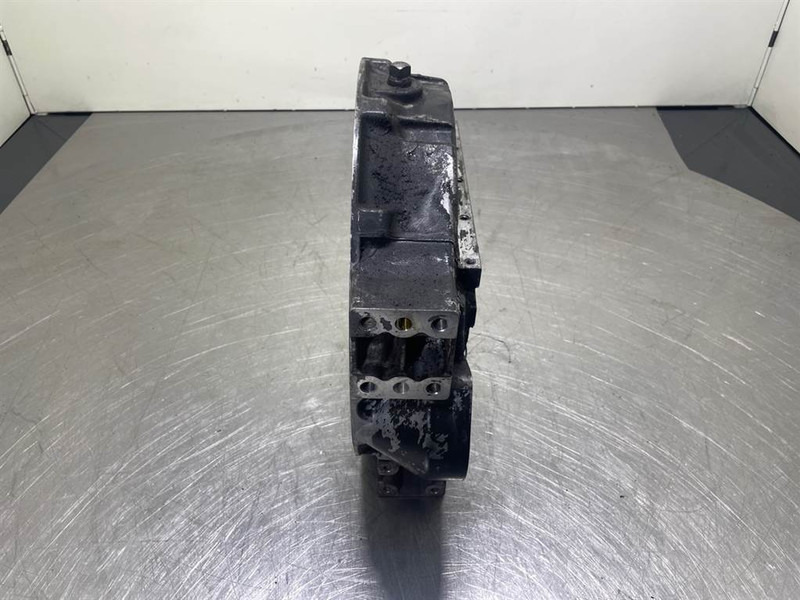 Ahlmann AS900-Cummins B3.3T-Flywheel housing - Mootor - Ehitusmasinad: pilt 4 Ahlmann AS900-Cummins B3.3T-Flywheel housing - Mootor - Ehitusmasinad: pilt 4