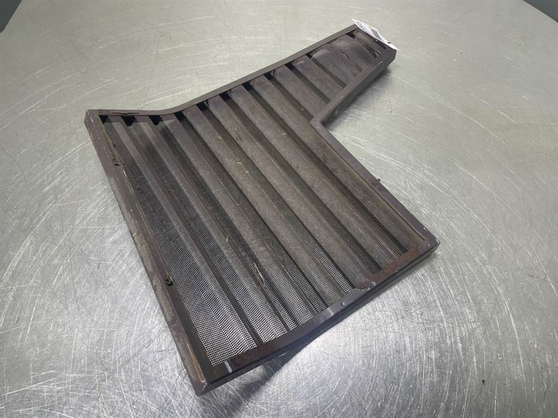 Ahlmann AZ150-4180101A-Hood/Haube/Seitengitter/Kap - Raam/ Konstruktsioon - Ehitusmasinad: pilt 3 Ahlmann AZ150-4180101A-Hood/Haube/Seitengitter/Kap - Raam/ Konstruktsioon - Ehitusmasinad: pilt 3