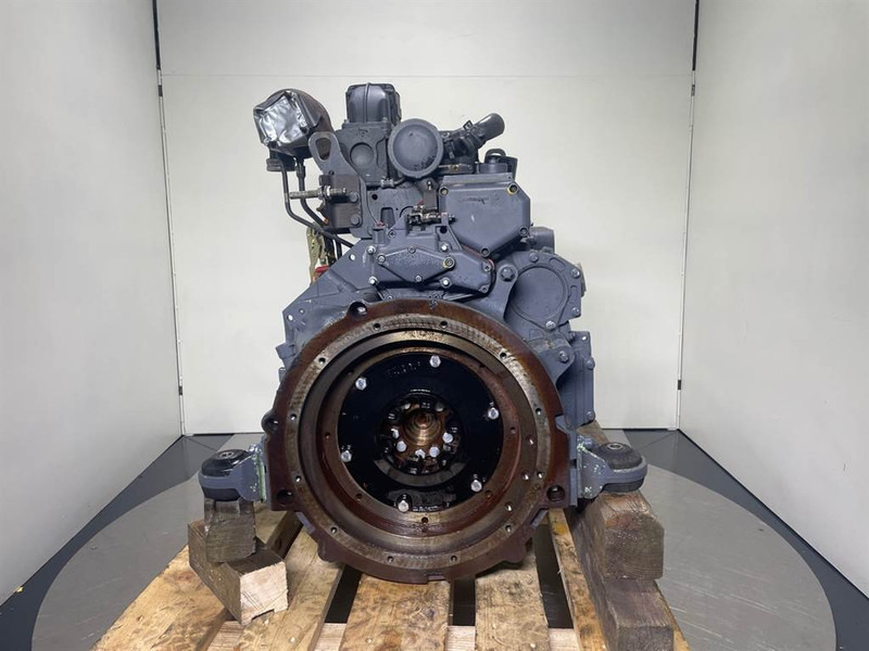 Ahlmann AZ150-Deutz BF4M2012C-Engine/Motor - Mootor - Ehitusmasinad: pilt 4 Ahlmann AZ150-Deutz BF4M2012C-Engine/Motor - Mootor - Ehitusmasinad: pilt 4